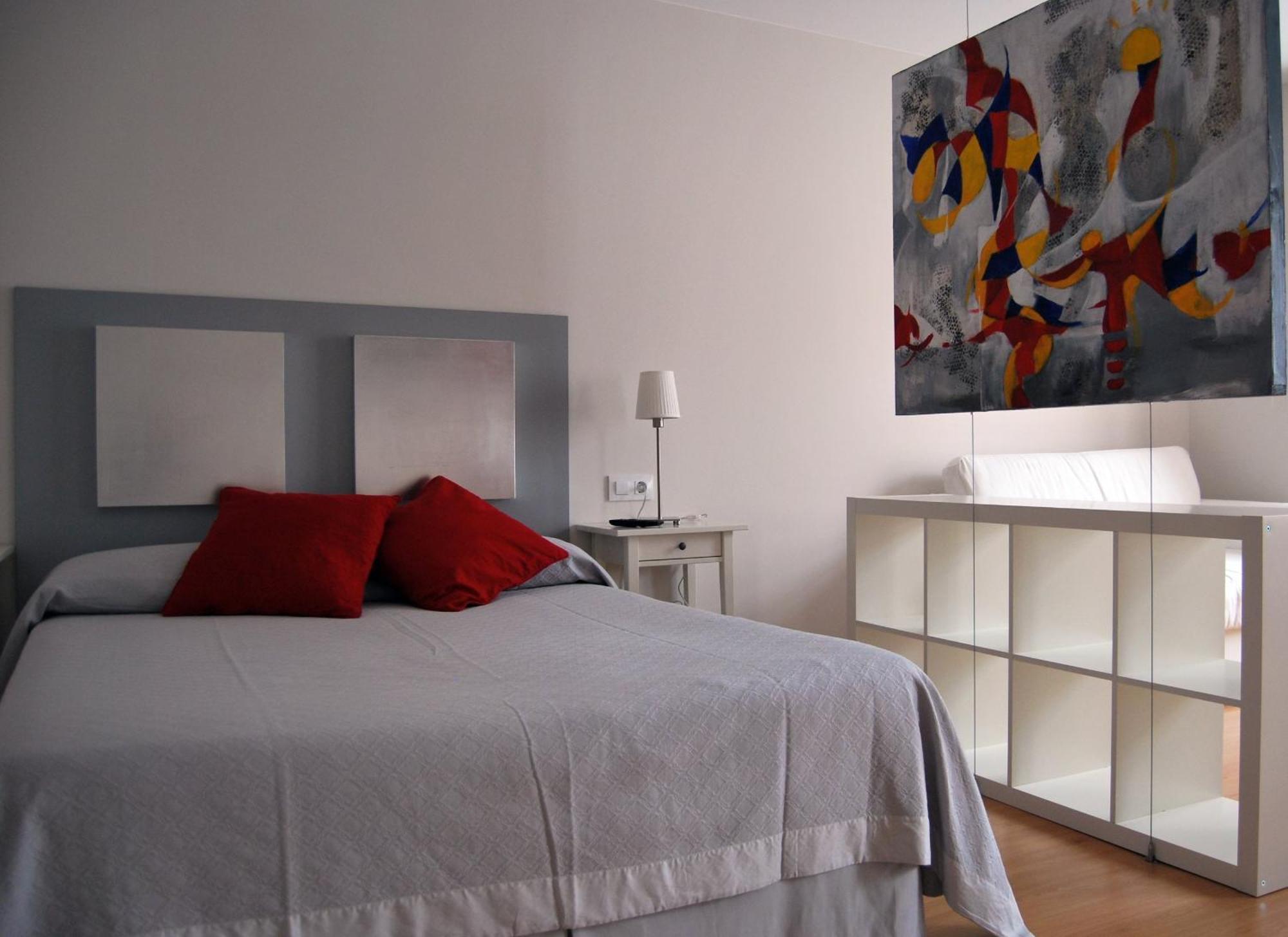 Apartamentos Plaza Mayor Llanes Exterior photo